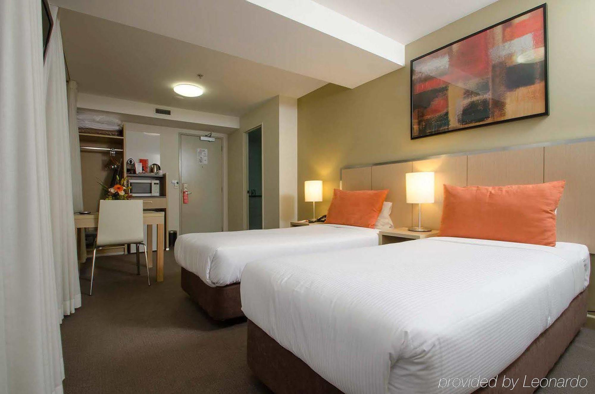 ทราเวลลอดจ์ โฮเต็ล เวลลิงตัน Hotel ภายนอก รูปภาพ